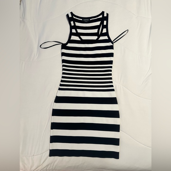 NWOT BEBE Black & White Striped Bodycon Dress🖤🤍 - Picture 2 of 7